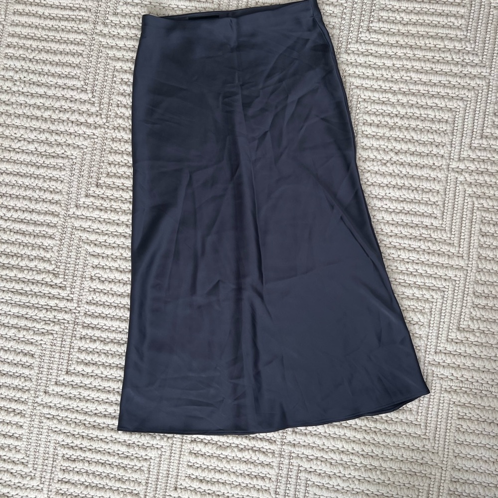 Zara Gray Satin Effect Women's Skirt
